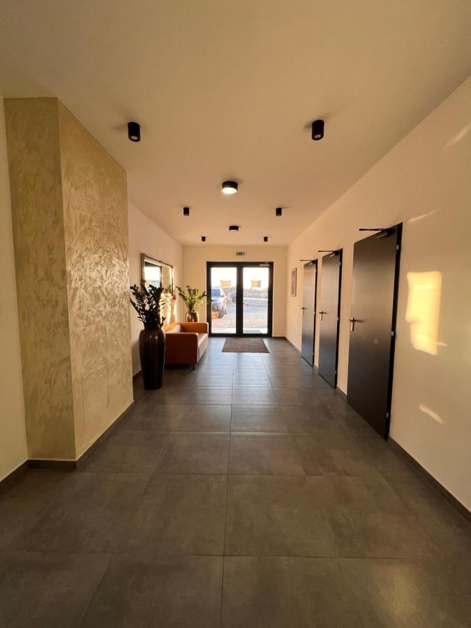 Rivapark Apartment Dunajska Streda Exterior photo
